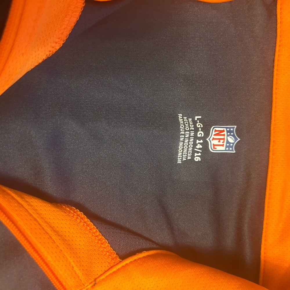 NFL Chicago Bears YOUTH 1/4 zip polyester top